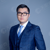张巍炜