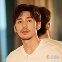 白宇