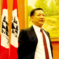 周建平